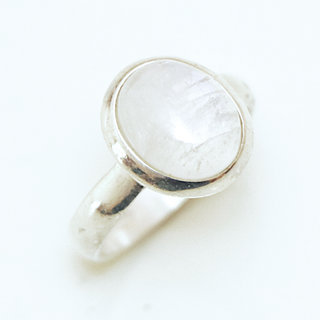 Bijoux ethniques Indiens bague argent 925 massif femme ovale classique et pierre fine Pierre de lune blanc nacr - Inde 192a