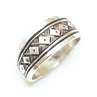 Bijoux ethniques touareg bague anneau alliance en argent 925 massif homme femme berbres mariage gravure prnom personnalise fine grave - Niger 195 a