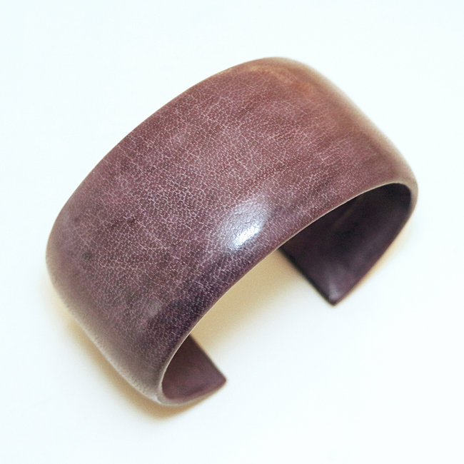 Bracelet manchette touareg moyen cuir Violet lavande lisse - Mali 004