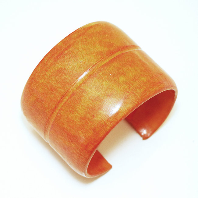 Bracelet manchette touareg large cuir Orange simple - Mali 002