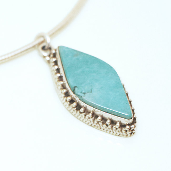 Pendentif navette filigranes argent 925 et Turquoise naturelle - Népal 031M