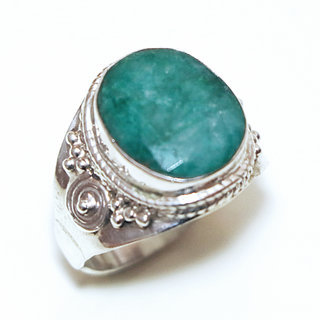 Bijoux ethniques Indiens bague en argent 925 massif femme pierre fine ovale filigranes corindon Emeraude vert spirales - Inde 197Sa