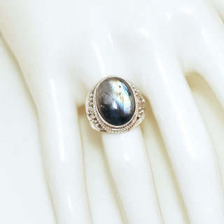 Bijoux ethniques Indiens bague en argent 925 massif chevalire femme pierre fine ovale filigranes Labradorite gris vert kaki spirales - Inde 197M b