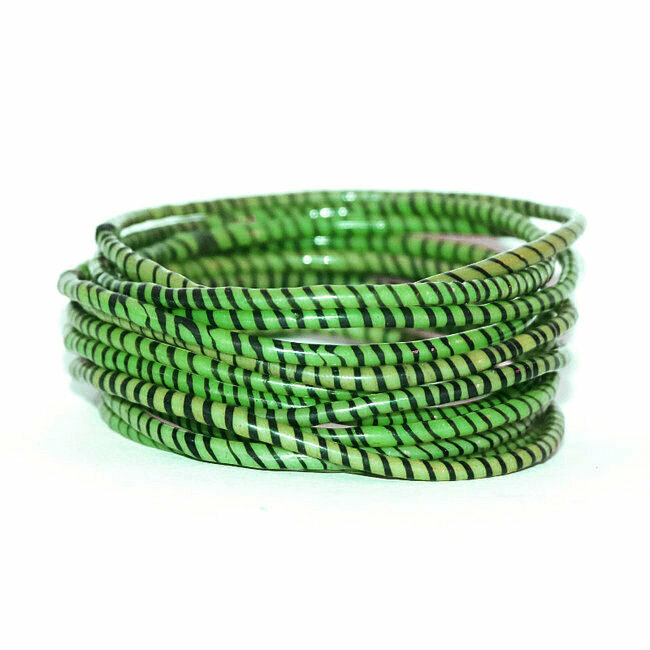 Lot de 12 bracelets Jokko en plastique recyclé Vert Irlande - Mali 065