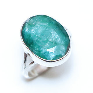 Bijoux ethniques Indiens bague argent 925 et pierre fine corindon Emeraude vert fonc ovale facettes - Inde 248a