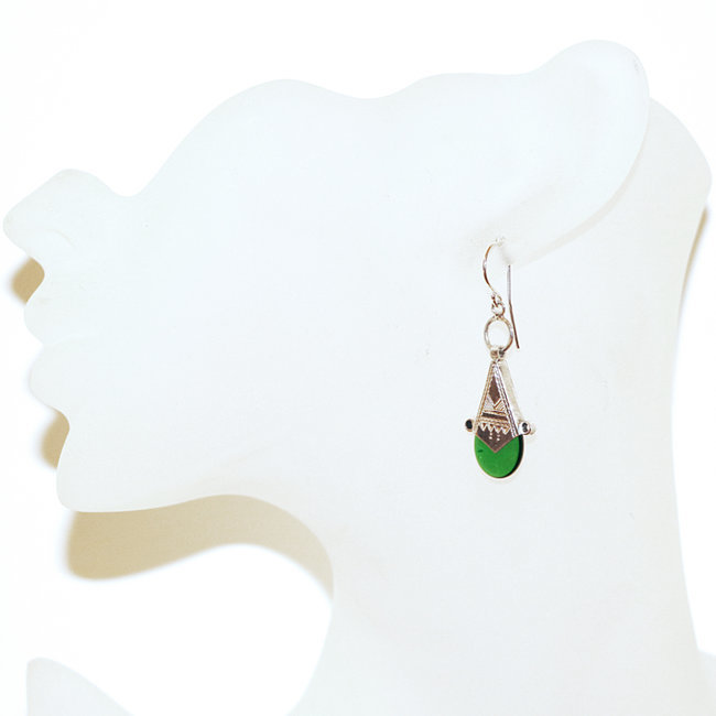 Bijoux touareg ethniques boucles d'oreilles femme argent 925 massif gravées et pierre croix d'ingall Verre artisanal vert foncé - 029 b