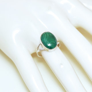 Bijoux ethniques Indiens bague argent 925 et pierre fine Malachite vert fonc petite simple lisse classique ajoure ouverte ovale - Inde 255 Sb