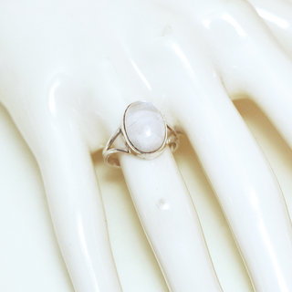 Bijoux ethniques Indiens bague argent 925 et pierre fine Pierre de lune blanc nacr petite simple lisse classique ajoure ouverte ovale - Inde 255 Sb