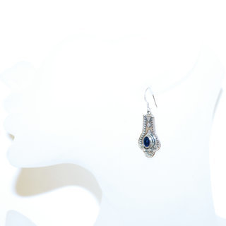 Bijoux Indiens Ethniques boucles d'oreilles argent 925 massif femme et pierre fine petite ovale facettes filigranes corindon Saphir bleu fonc - Inde 063b