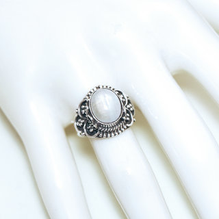 Bijoux ethniques Indiens bague en argent 925 massif femme pierre fine ovale filigranes Pierre de Lune blanc nacr iris - Inde 328S b