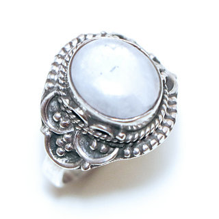 Bijoux ethniques Indiens bague en argent 925 massif femme pierre fine Pierre de Lune blanc nacr iris ovale filigranes - Inde 328Ma