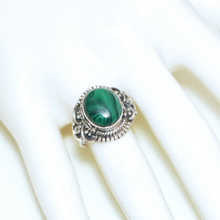 Bijoux ethniques Indiens bague en argent 925 massif femme pierre fine Malachite vritable verte ovale filigranes  - Inde 328Mb