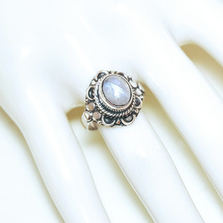 Bijoux ethniques Indiens bague en argent 925 massif femme pierre fine ovale filigranes Pierre de Lune blanc nacr iris - Inde 329Sb