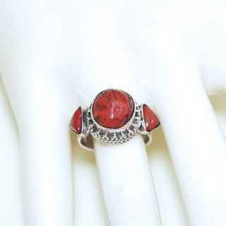 Bijoux ethniques indiens bague en argent pierres semi-prcieuses massif 925 et pierre fine Corail rouge chevalire ronde triangle bombe filigranes npalais - Npal 228b