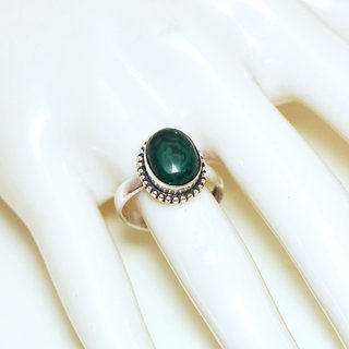 Bijoux ethniques Indiens bague en argent pierres semi-prcieuses 925 femmes et pierre fine vraie Malachite vritable vert petite ovale filigranes - Inde 075Mb