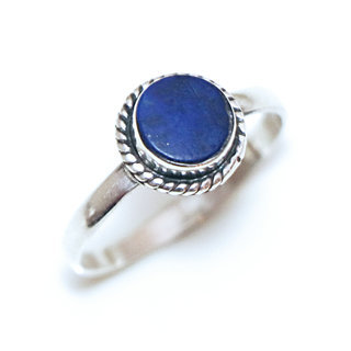 Bijoux ethniques Indiens bague en argent pierres semi-prcieuses 925 femmes et pierre fine Lapis Lazuli bleu fonc petite ronde filigranes - Inde 366a