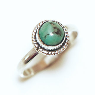 Bijoux ethniques Indiens bague en argent pierres semi-prcieuses 925 femmes et pierre fine vraie Turquoise naturelle vritable verte petite ronde filigranes - Inde 365Sa