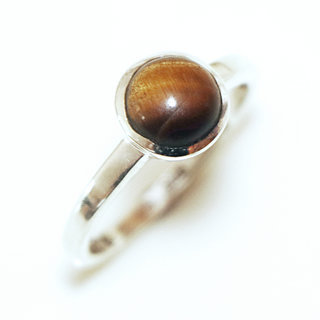 Bijoux ethniques Indiens bague en argent pierres semi-prcieuses925 massif femme et pierre fine Oeil de Tigre marron artisanal fait main petite ronde - Inde 398a