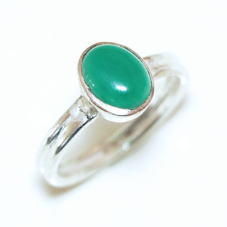 Bijoux ethniques Indiens bague en argent pierres semi-prcieuses925 massif femme et pierre fine Agate verte artisanal fait main petite ovale double anneau - Inde 399a