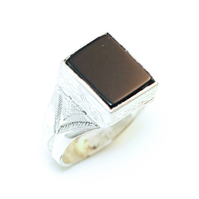 Bague argent 750 chevalière rectangle et Onyx - Mauritanie 034