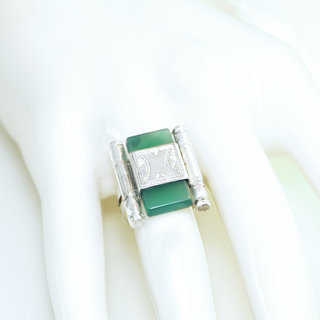 Bijoux ethniques touareg berbres bague en argent 925 massif pierres semi-prcieuses personnaliss femme homme longue rectangle gravure Agate verte claire - Niger 101 b