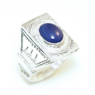 Bijoux ethniques touareg berbres bague en argent 925 massif pierres semi-prcieuses personnaliss femme homme rectangle chevalire gravure Agate bleue fonc - Niger 114 a