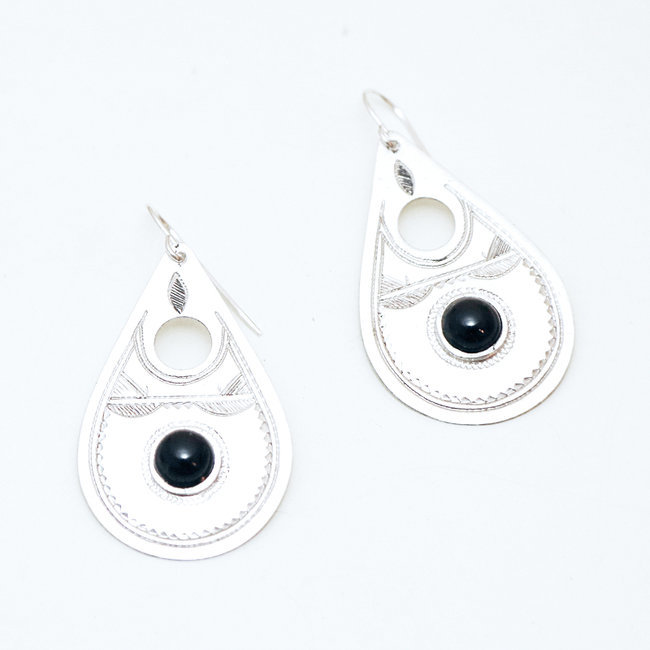 Boucles d'oreilles argent massif 925 touareg gouttes ajourées et Onyx - Niger 042