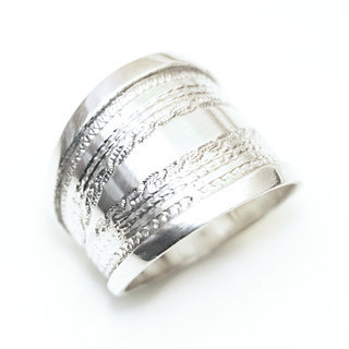 Bijoux ethniques touareg bague berbres en argent 925 femme homme berbre personnalise bandeau large grave gravure artisanale - Niger 340 a