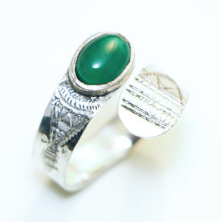 Bijoux ethniques touareg berbres bague en argent 925 massif femme homme pierres semi-prcieuses Agate verte ovale croise rglable ajustable fine - Niger 133 a