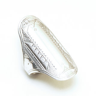 Bijoux ethniques touareg bague berbres en argent 925 femme homme berbre personnalise navette longue grave gravure artisanale - Niger 347 a