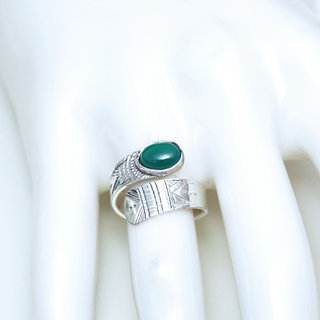 Bijoux ethniques touareg berbres bague en argent 925 massif femme pierres semi-prcieuses Agate verte ovale rglable ajustable - Niger 160 b