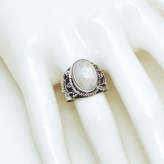 Bijoux ethniques Indiens bague argent 925 et pierre fine pierre de lune blanc iris filigranes perles - Inde 408 b