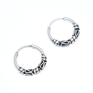 Bijoux ethniques indiens boucles d'oreilles croles en argent 925 massif cercles rondes filigranes serpent graves npalais - Npal 031 a