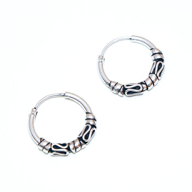 Boucles d'oreilles créoles filigranes argent 925 1,4 cm - Népal 031