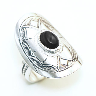 Bijoux ethniques touareg berbres bague en argent 925 massif pierres semi-prcieuses personnaliss femme homme grande ovale gravure Onyx noir - Niger 103 a