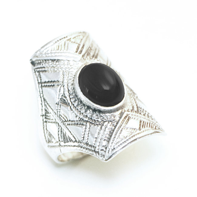 Bague argent 925 touareg rectangle chevalière et Onyx - Niger 105