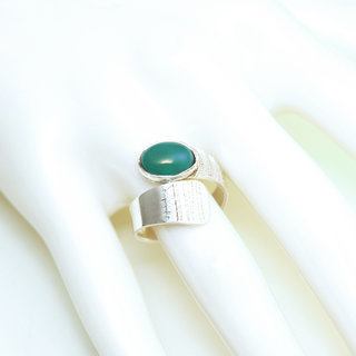 Bijoux ethniques touareg berbres bague en argent 925 massif femme homme pierres semi-prcieuses agate verte ovale croise rglable ajustable fine - Niger 125 b