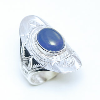 Bijoux ethniques touareg berbres bague argent 925 femme homme pierres semi-prcieuses fines agate bleue ovale navette grave artisanale personnalis - Niger 147 a