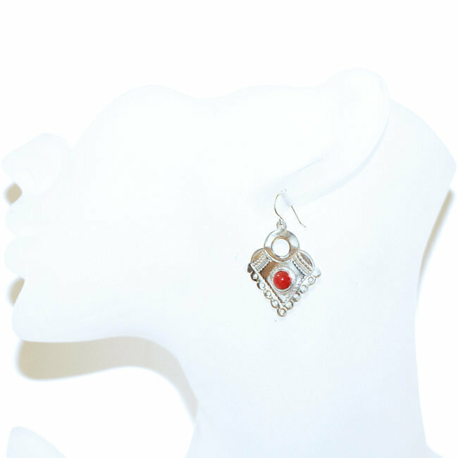 Bijoux touareg ethniques boucles d'oreilles en argent 925 massif pierres semi-précieuses berbère ajourée gravure pendante ronde Cornaline rouge orange - Niger 041 b