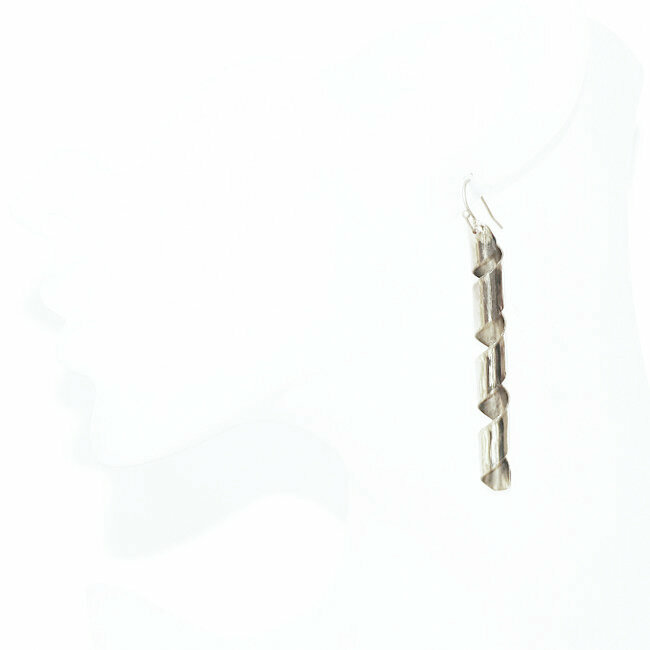 Bijoux ethniques touareg africains boucles d'oreilles femmes twist ruban lisses contemporaines design peul fulani bronze argent argenté  - Mali 018b
